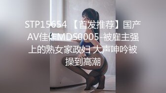 无毛白虎粉穴小姐姐全裸展示，单腿黑色网袜抬起双腿掰穴，超近距离特写清晰可见，翘起屁股扭动修长美腿