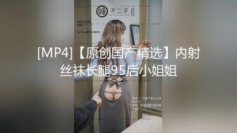 办公楼女厕全景偷拍蓝裙美,女的多毛小嫩鲍