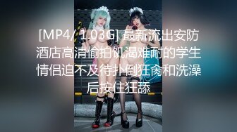 露脸3P人妻，酒店女仆装啪啪，表情很骚