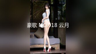 大奶白虎老婆野外车震，寻找路人3P真刺激