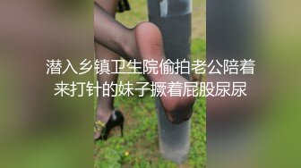 小母狗上下两个嘴都填满还不满足