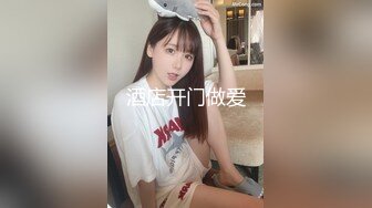 STP26885 【爆乳女神究极重磅】极品爆乳网红女神『麻酥酥』七月新作《新白雪公主》黑长屌完具骑乘爆插粉穴