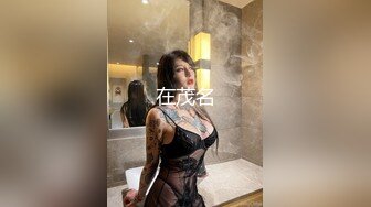 【新片速遞】 大奶黑丝美女辣妹伺候两个小哥激情啪啪，口交足交乳交，让小哥道具玩逼，无套抽插爆草，床上床下各种抽插[1.8G/MP4/01:41:00]