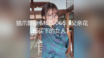 2给老婆约个单男家里床上操。媳妇：你要是没结束就可以继续，想换姿势吗，老公 快点帮忙一下按进去。