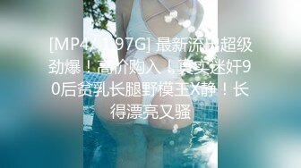 探花背上纹身牛仔裙小少妇,镜头前舔屌舌头灵活